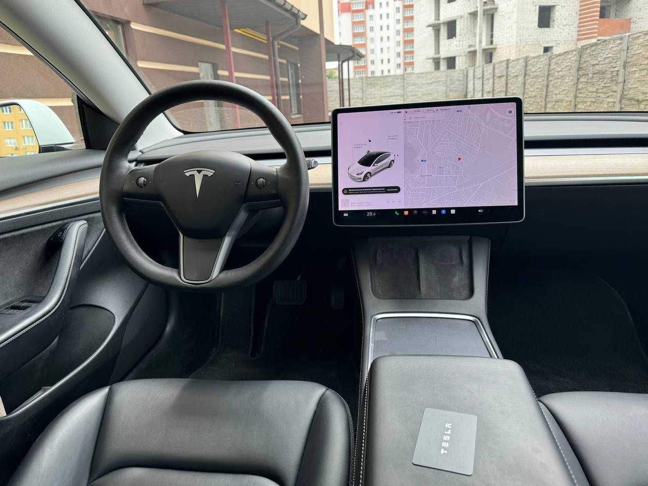 Tesla Model 3 2021