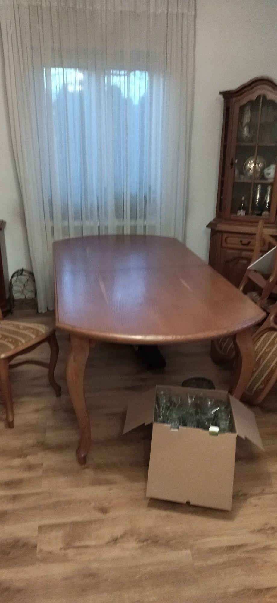 Stół dębowy duży