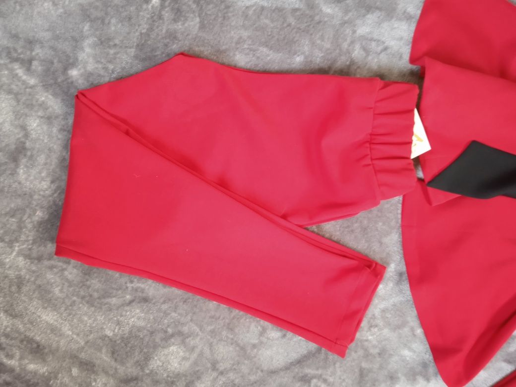 Garnitur damski czerwony elegancki komplet marynarka spodnie żakiet