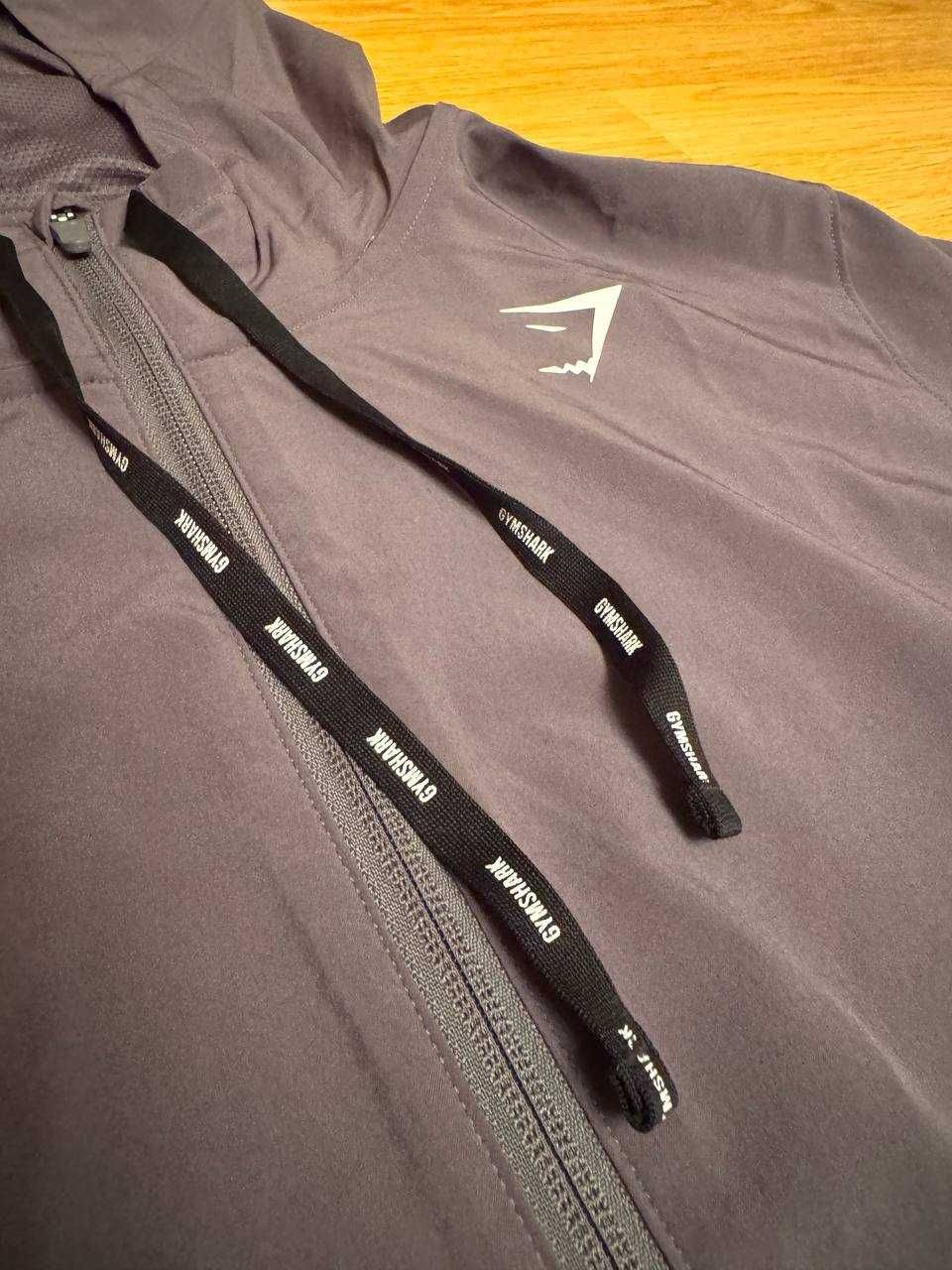 Новий оригінальний легкий спортивний костюм Gymshark Розмір - M