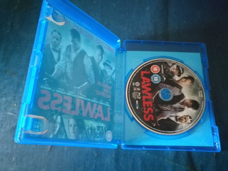 LAWLESS BLU-RAY (legendagem em inglês)
