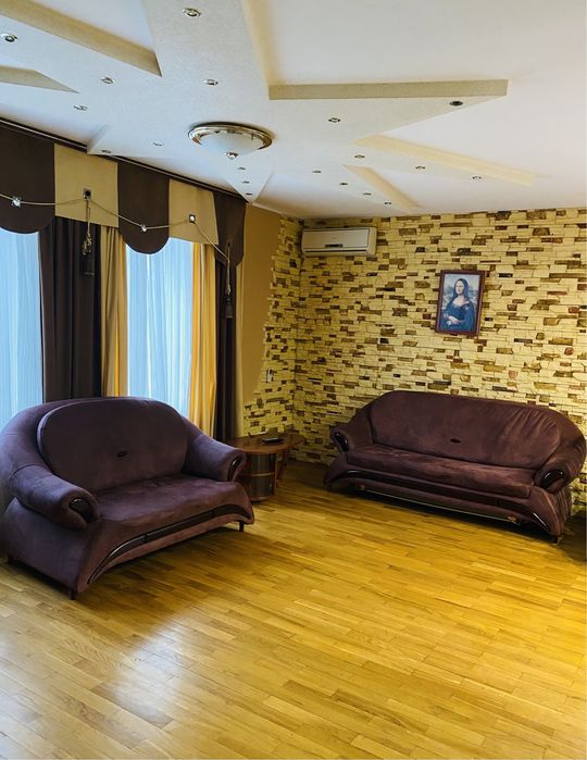 2 ком аппартаменти в центрі Миргорода