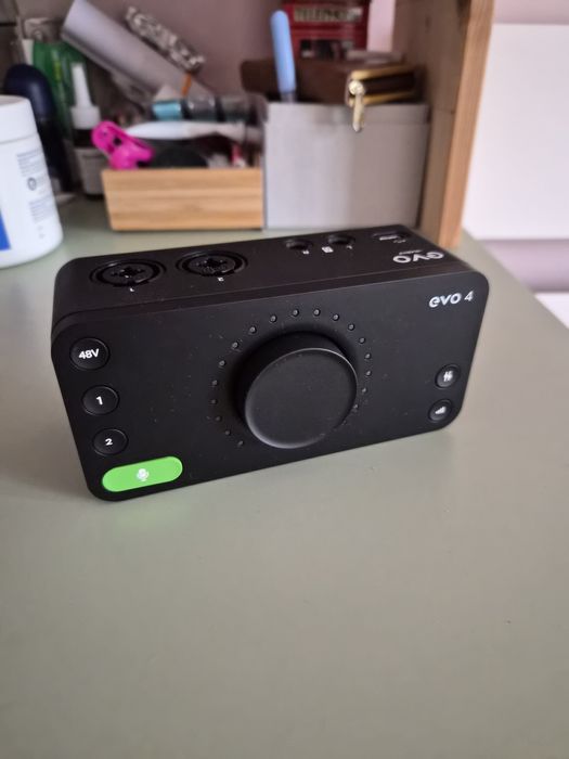 Evo4 2-In/2-Out USB Audio Interface