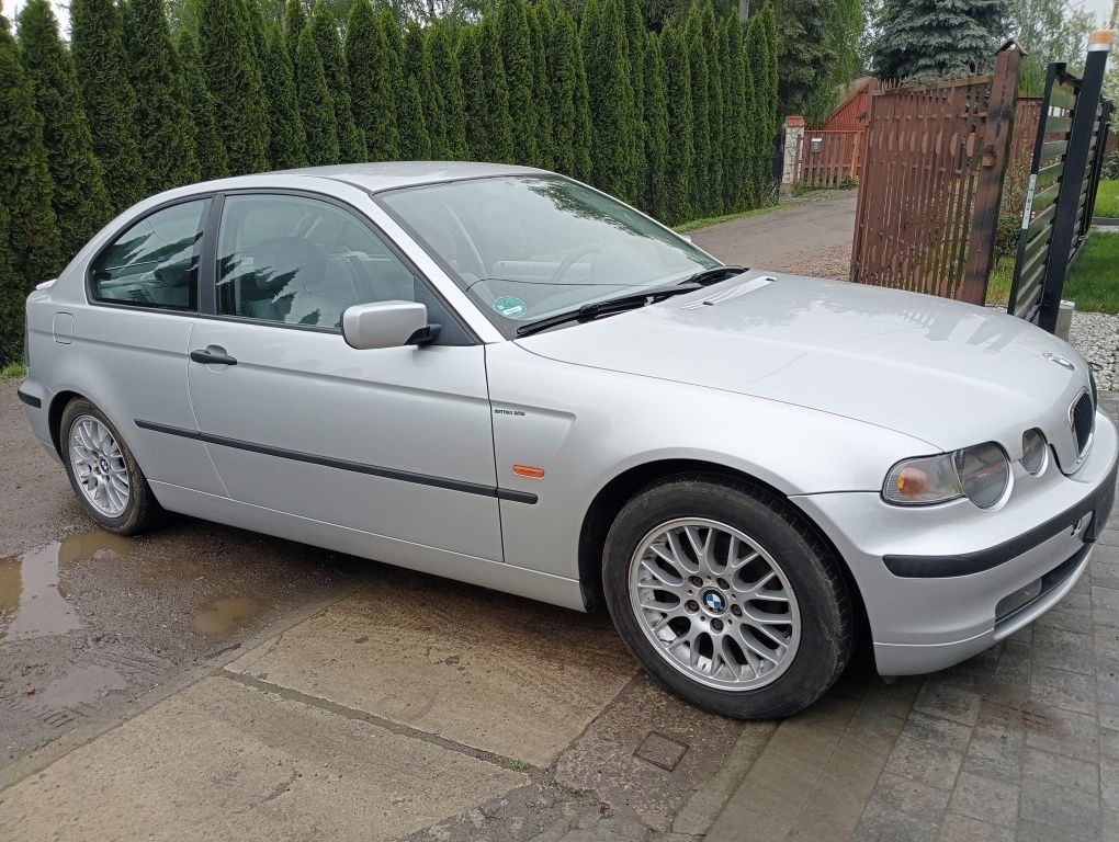 Niemcy E46 compakt 1.8 115KM klima hak bez rdzy alu 16  02r  250tys km