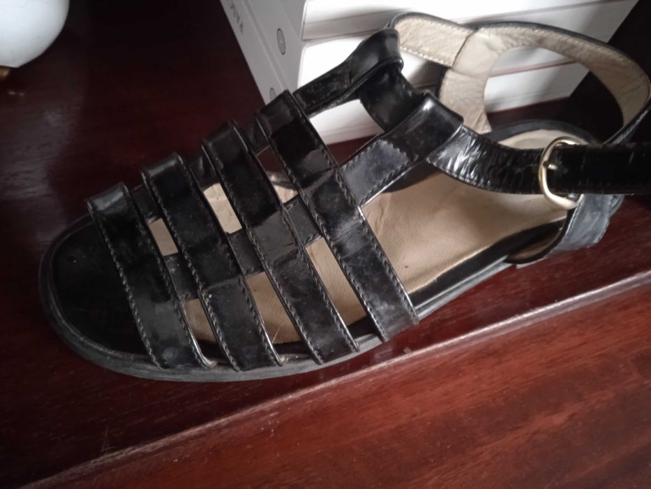Sandálias pretas de verniz - vintage (original)