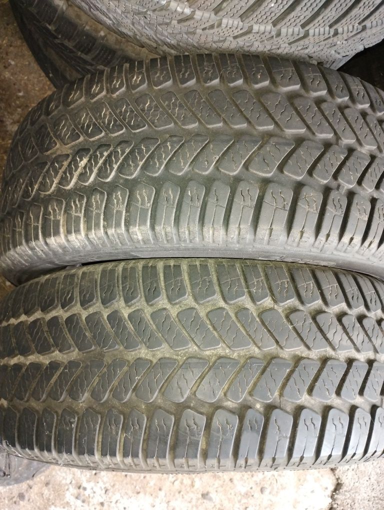 2 szt opon 205/55r16 całoroczne 18 r,6mm,2 szt 205/60r16
