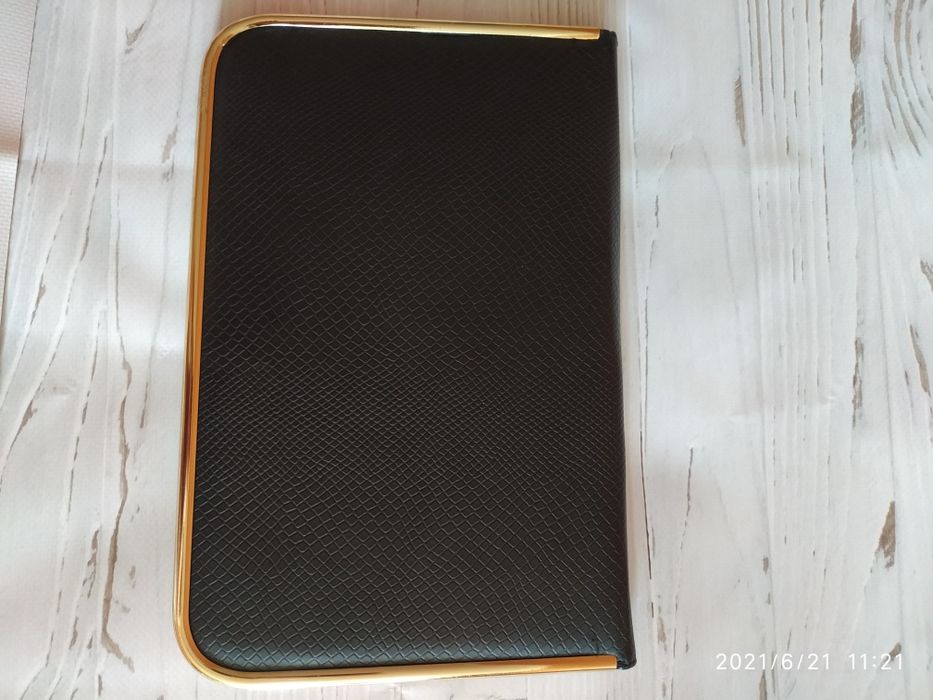 Женская сумочка-клатч