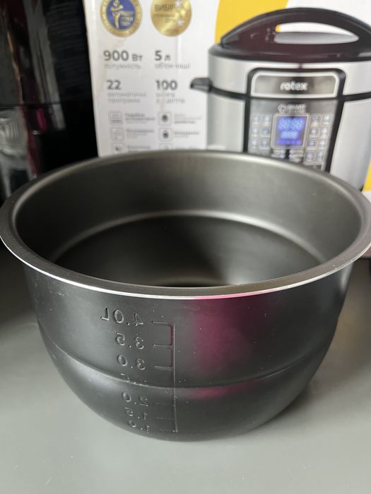 Мультиварка-скороварка Rotex