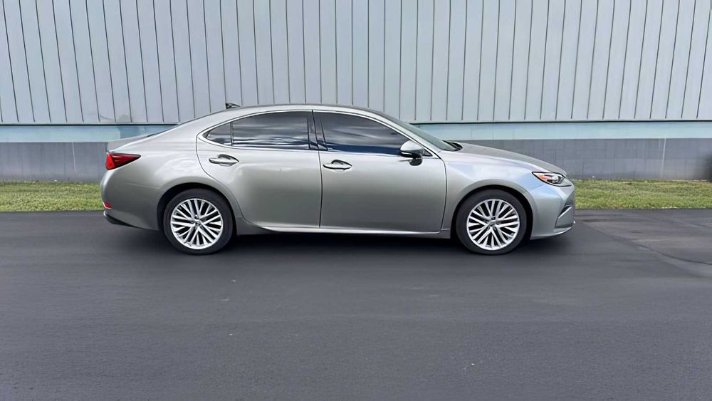 Lexus ES 350      2018