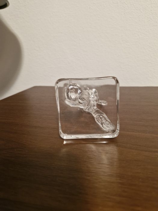 Jogador de futebol em cristal