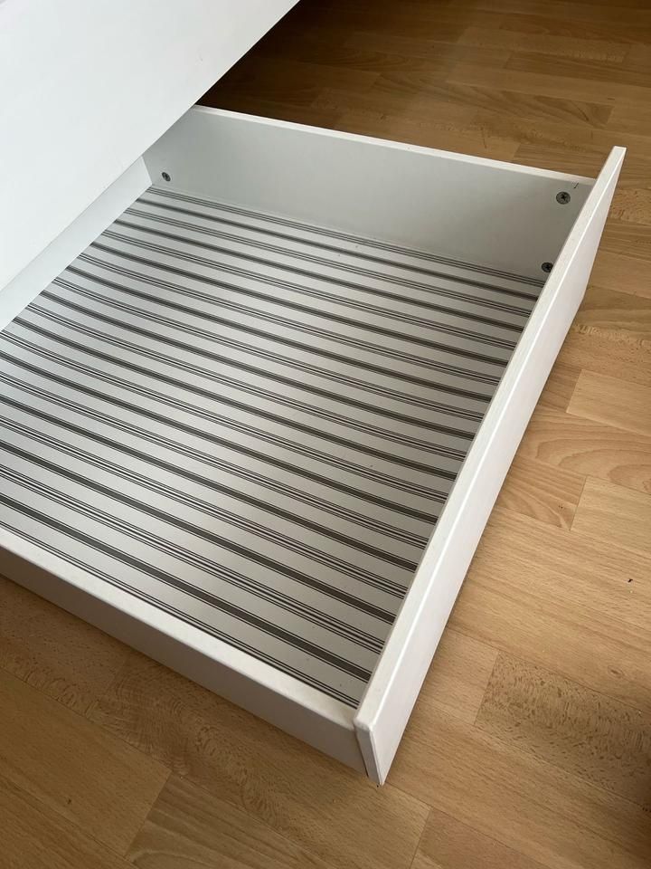 Łóżko ikea hemnes drewniane biała bejca 140x200 2 stelaże 2 szuflady