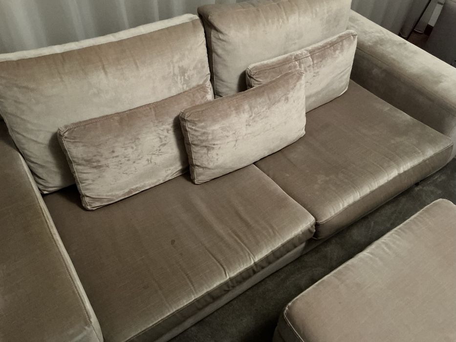 Sofá de designer Tralhão + puff grande – 220 cm – Tecido cinza