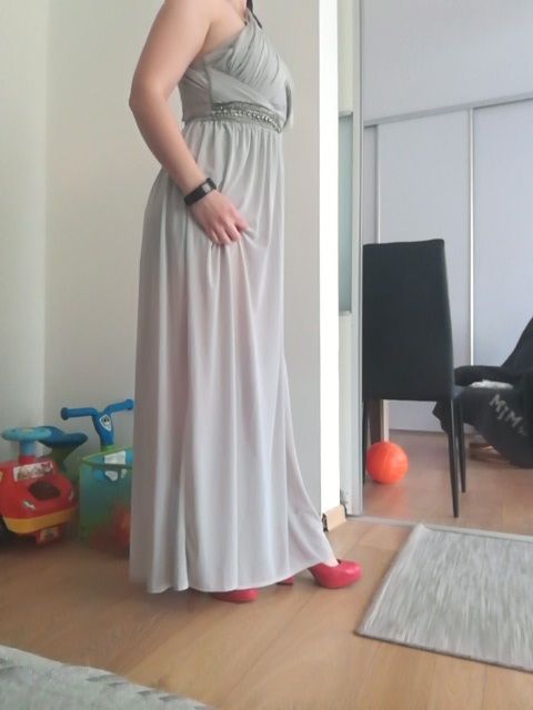 Sukienka wieczorowa piekna elegancka szara cekiny M