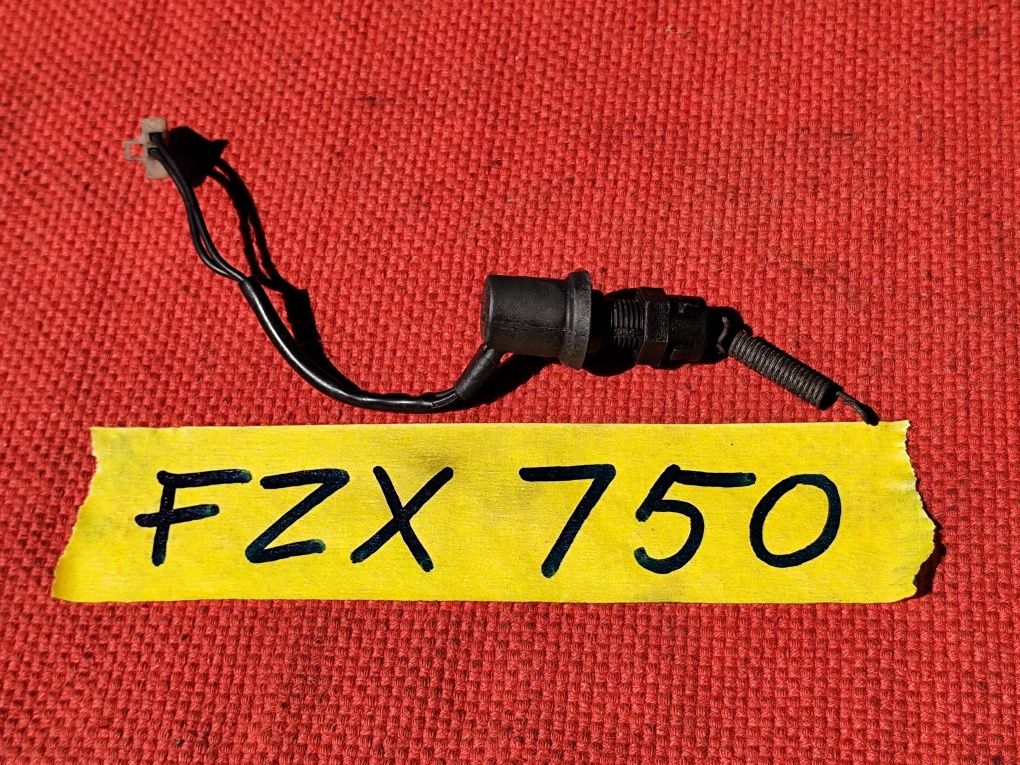 Diversas peças fZx 750