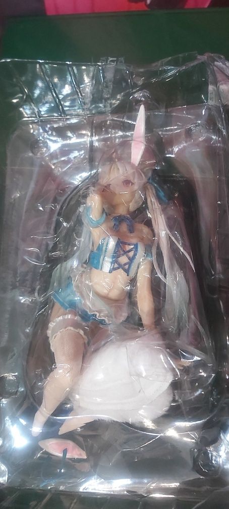 Figurka Anime Chris Aqua Blue Bunny .