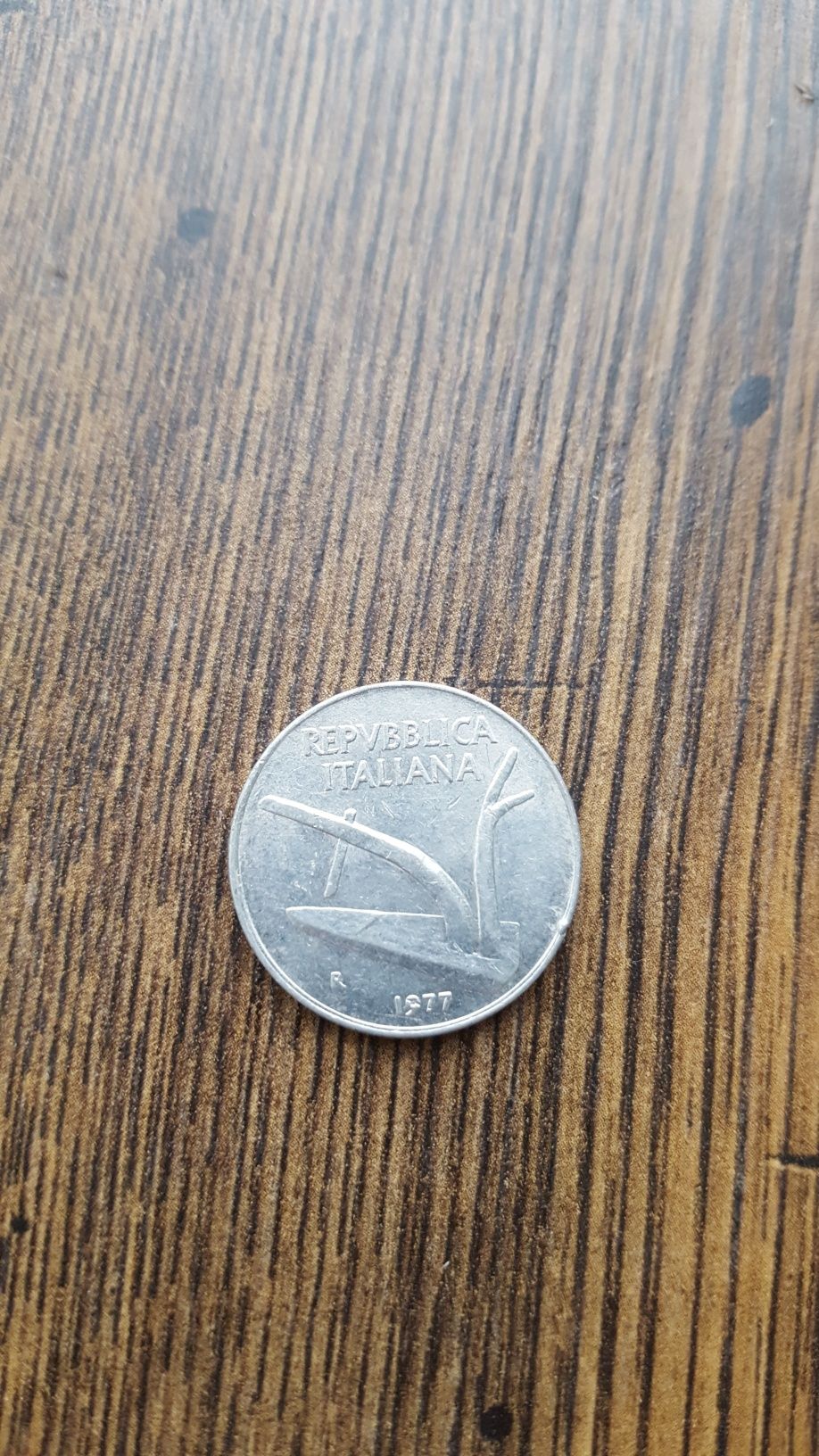 Moneta 10 lirów Włochy 1977