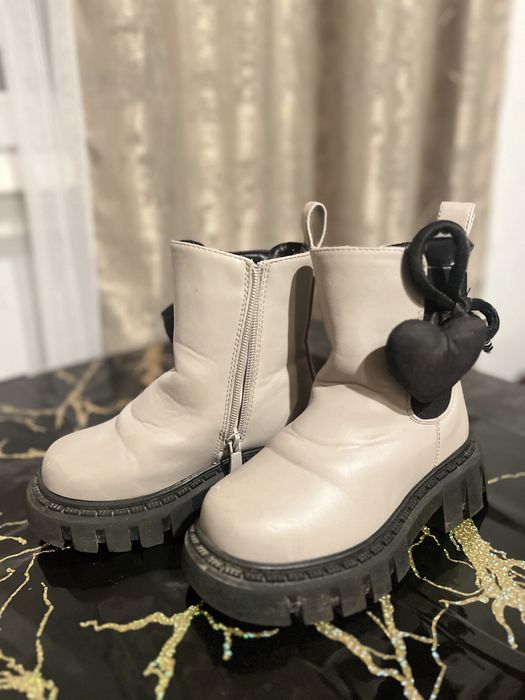 Ботінки дитячі 27 розмір