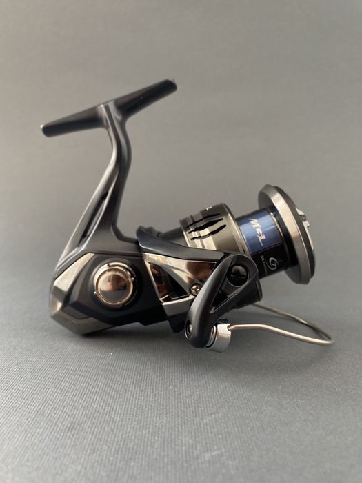 Shimano Miravel Ci4+ 2500s, 3000