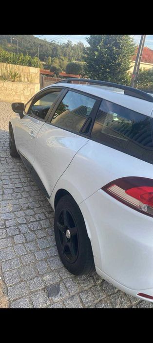 Vendo este carro