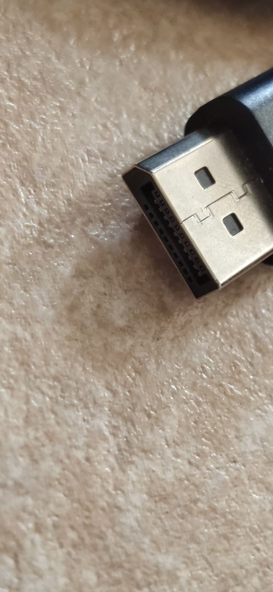Cabo Displayport