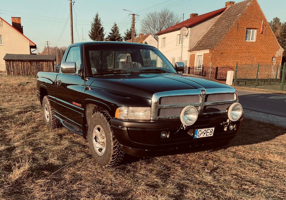 Dodge Ram 1500 V8 Magnum