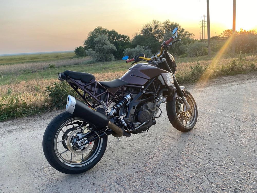 Aprilia 750 shiver individual