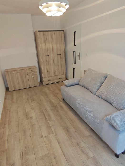 Mieszkanie M3 po remoncie 42,5m na Błoniu, ul. Abrahama - bezpośrednio