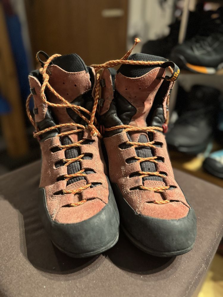 Buty trekingowe hanwag 41.5