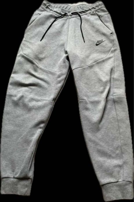 nike tech fleece