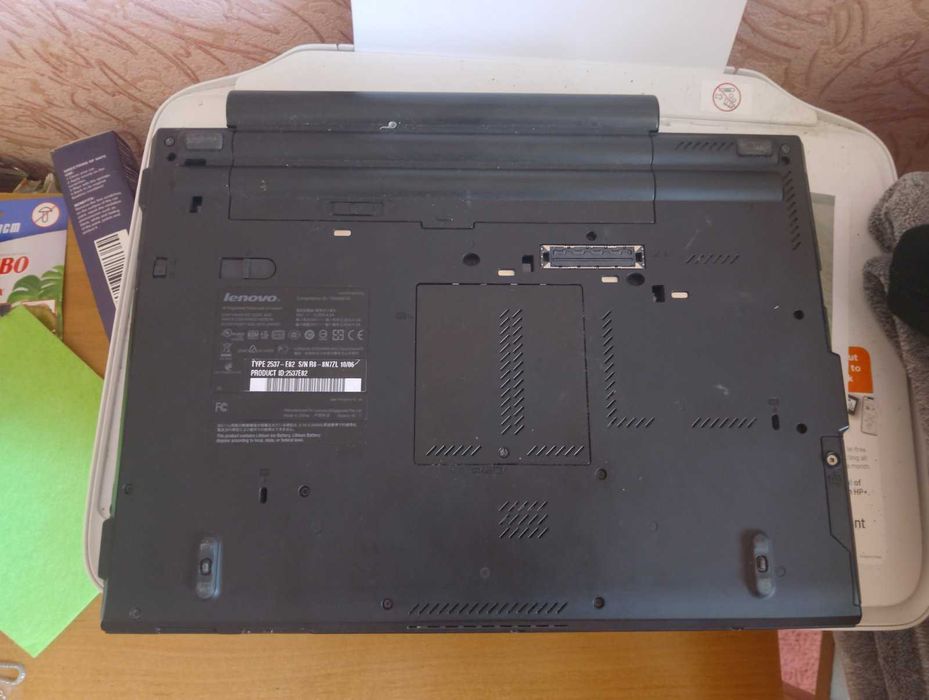 Ноутбук Lenovo T410 Intel(R) Core(TM) i5 CPU M 520 SSD 64Gb