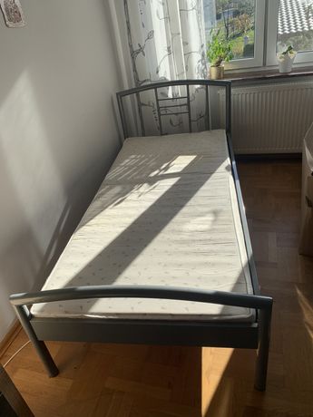 Łóżko 90x200 metalowa rama łóżka szara