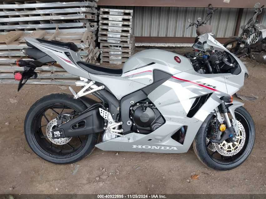 Honda CBR600 RR 2025