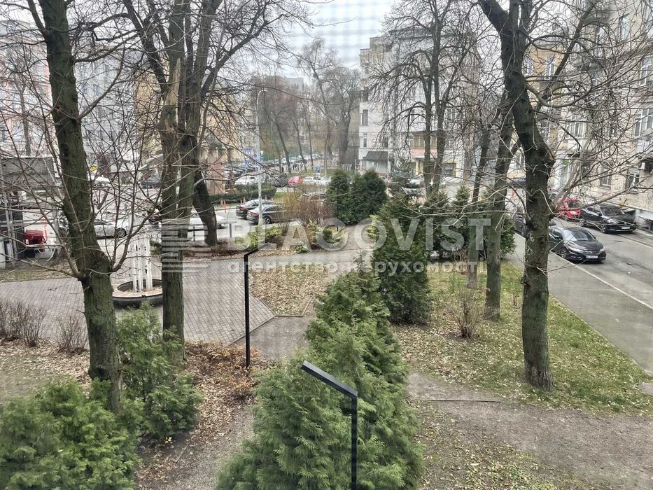 Георгіївський пров., 2  Володимирська  квартира  Шевченківський