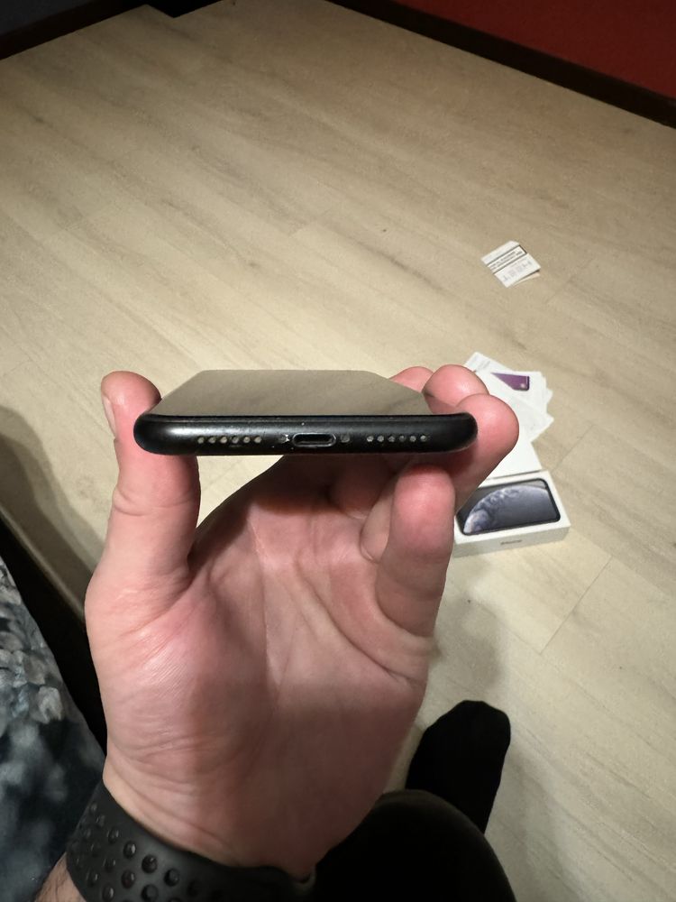 Iphone XR срочно