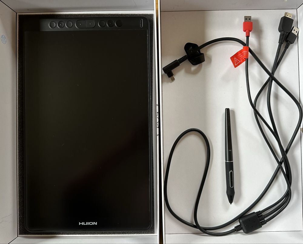 Tablet graficzny 13,3 cala Huion KAMVAS 13 LCD profesjonalny