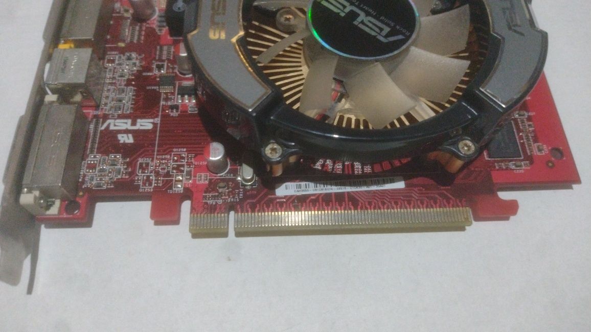 Placa grafica pci express Asus HD 3650