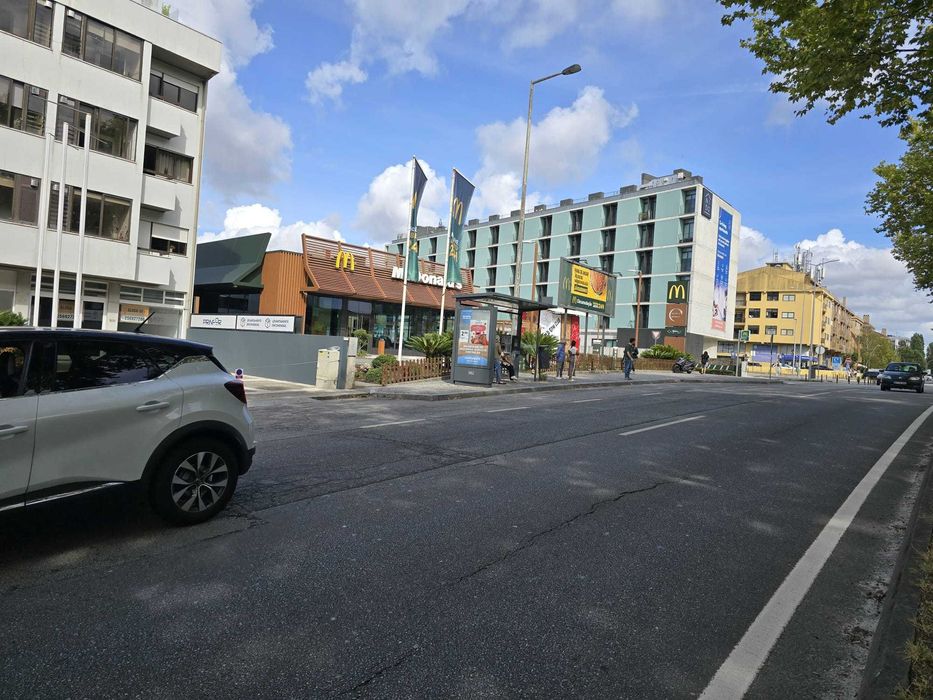 Loja Hospital São João - Porto - Circunvalação ao Lado McDonald`s
