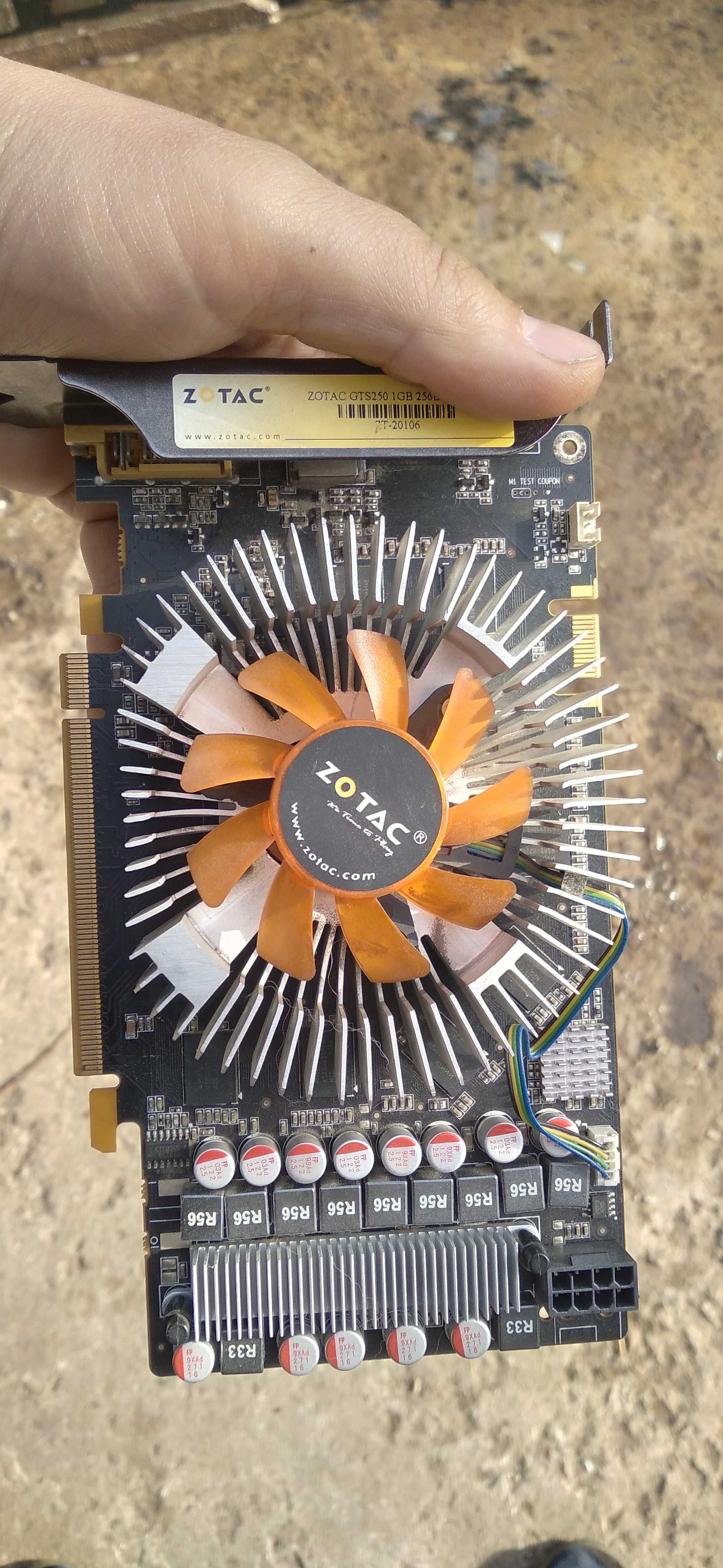 Видео карта Zotac 1gb 256bit