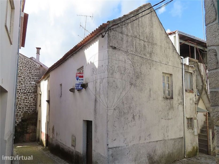 Moradia T0 para venda
