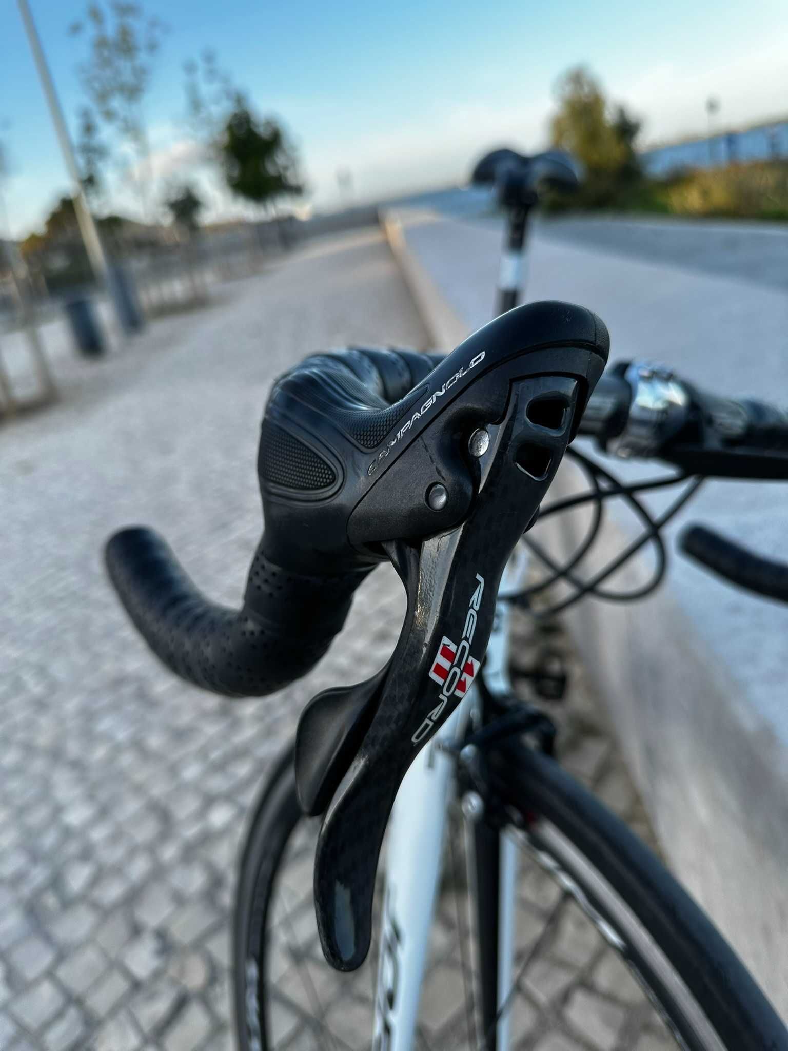 Bicicleta JORBI Supreme Hep – Branca, em bom estado