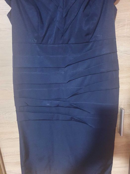 Granatowa sukienka  z żakiecikiem rozmiar 42