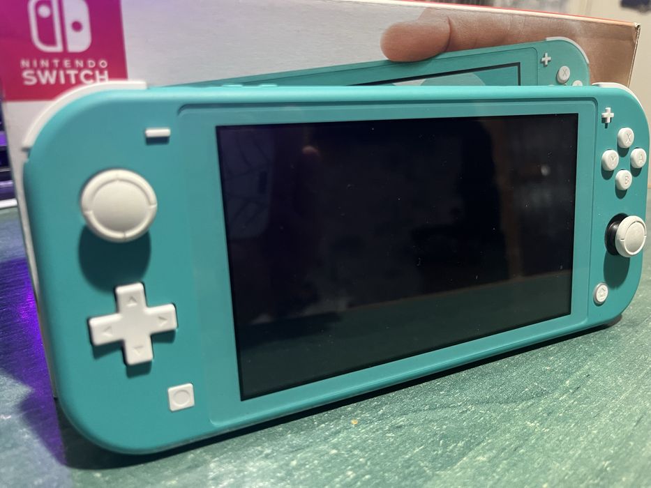 Продаю Nintendo Switch Lite 32+256gb