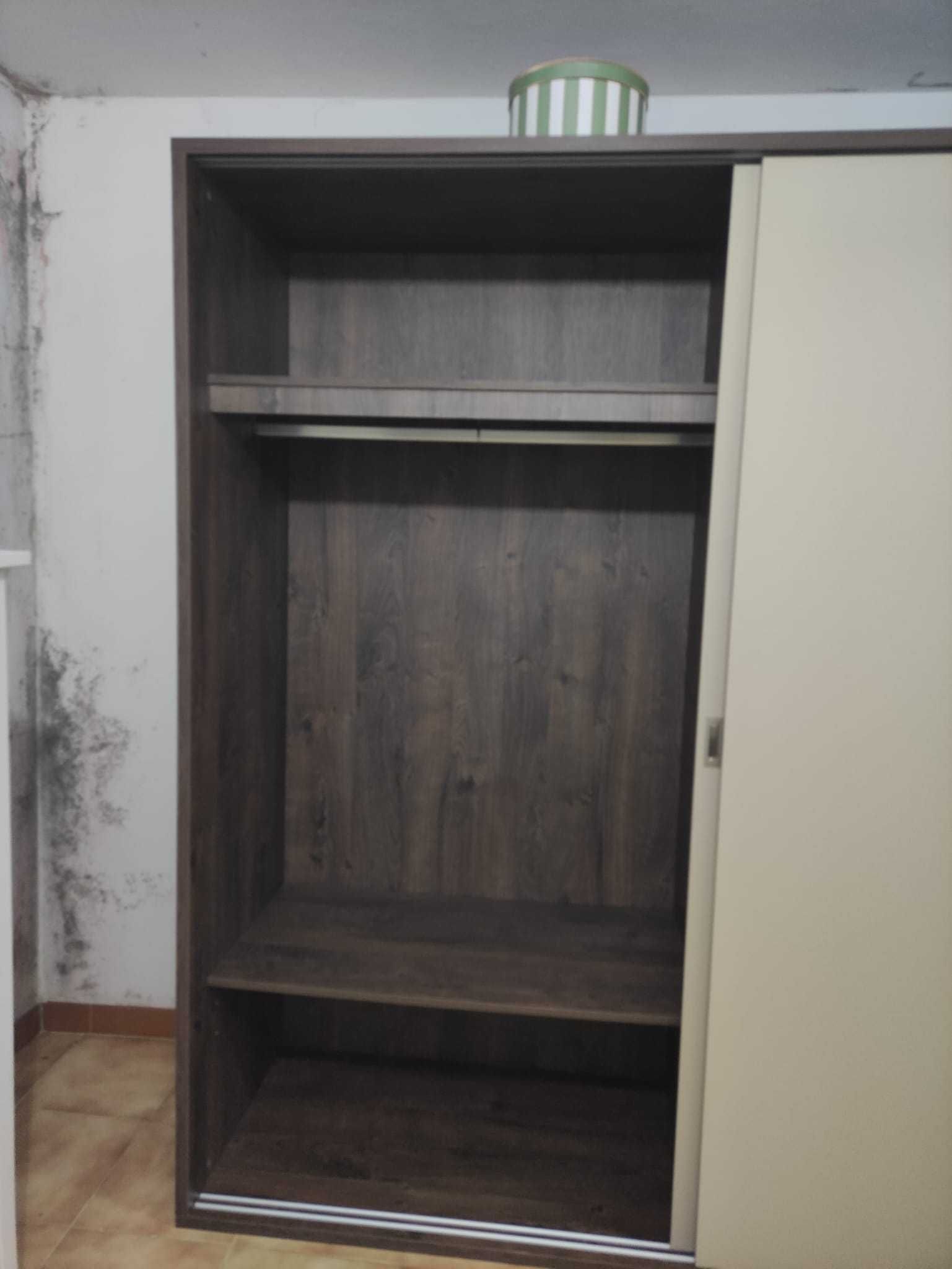 Armário de quarto