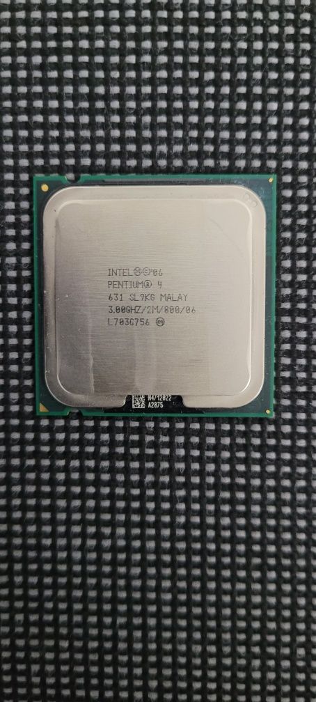 Процесор Intel Pentium 4241 3.0 GHz / 1M / 800 (SL8J2) s775, tray
