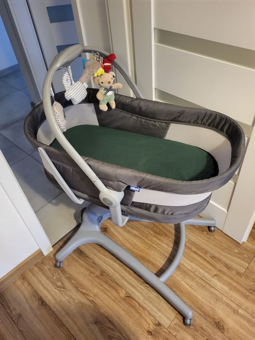Chicco Baby Hug 4w1 łóżeczko,leżaczek,krzesełko