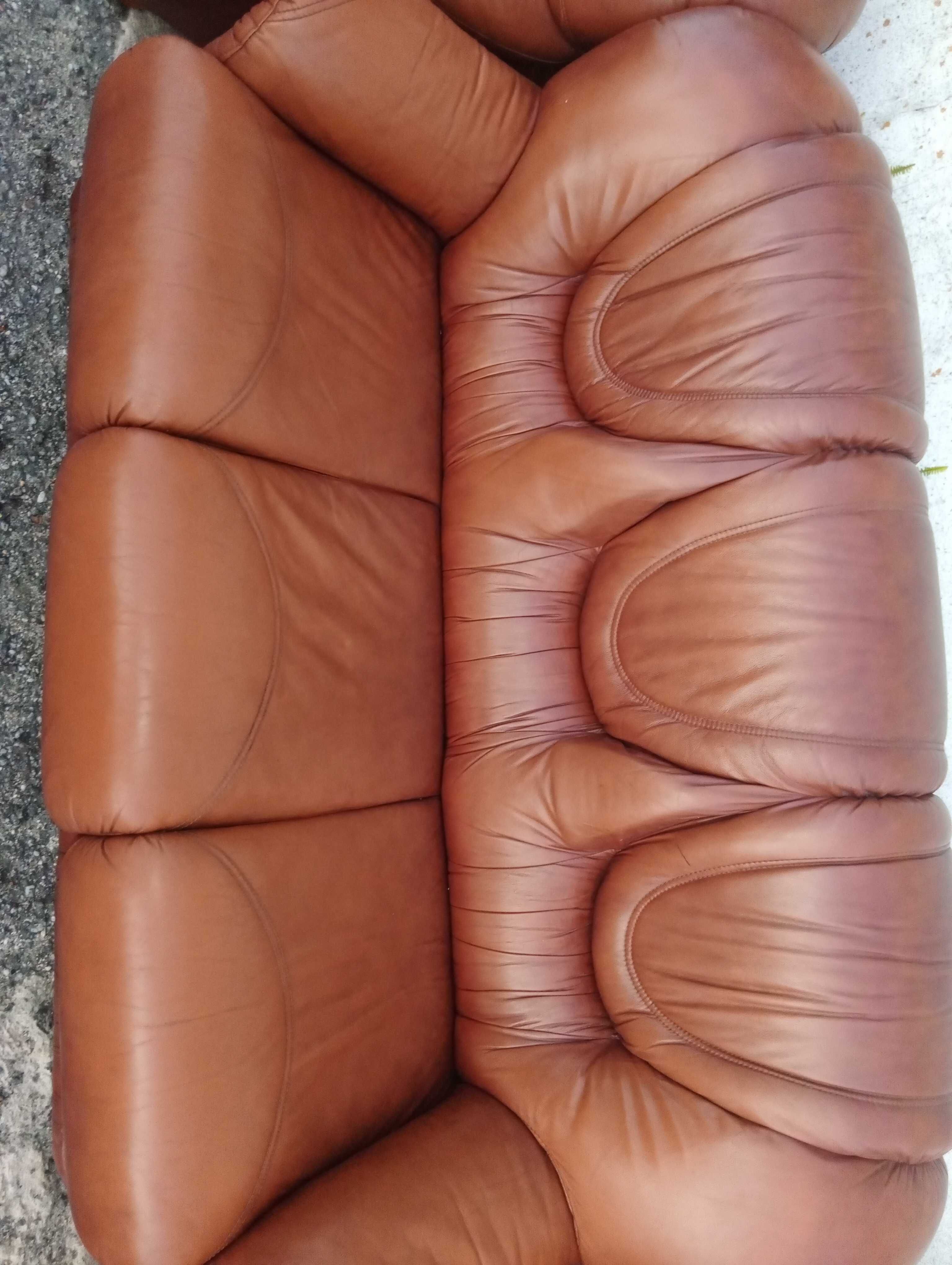 Conjunto de sofás