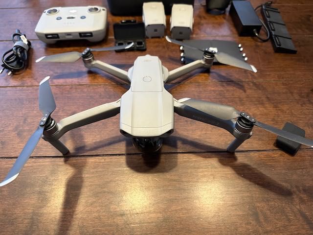 DJI Mavic Air 2 Fly More Combo, jak nowy + extra