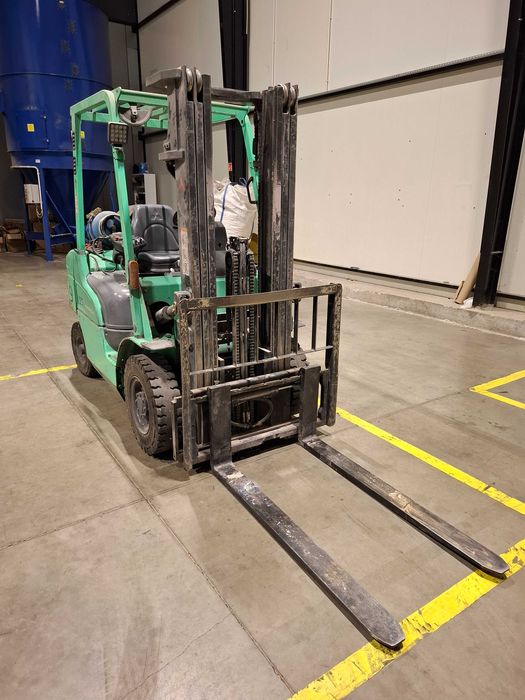 Wózek widłowy Mitsubishi FG25N LPG 3.7m 2500kg