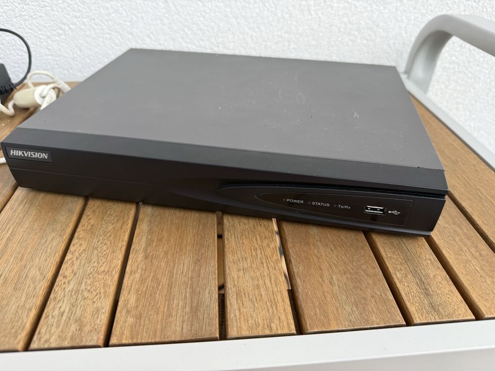 Hikvision zestaw 3 kamer rejestrator