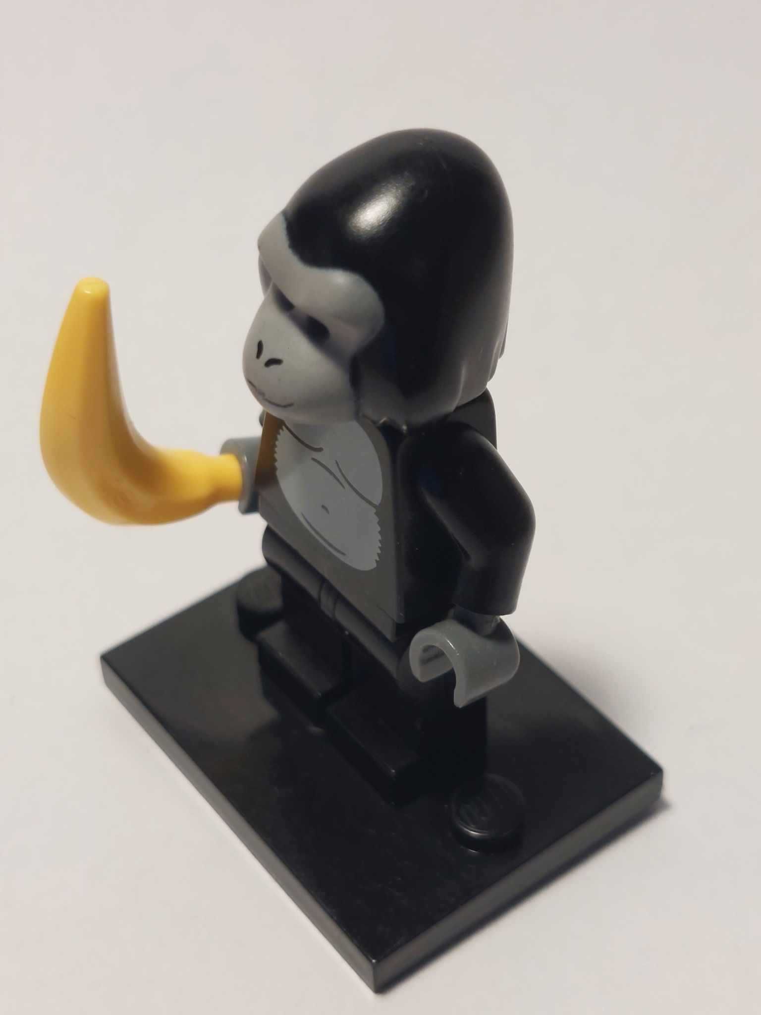 Lego Gorilla Suit Guy | col03-12 | Minifigures 3